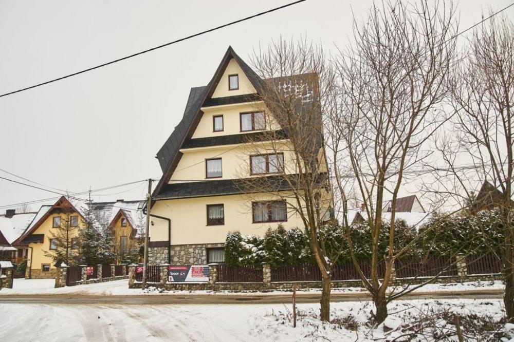 Rodzinny Dom I Apartamenty U Ciwersa Z Balia W Ogrodzie Białka Tatrzańska Exteriér fotografie